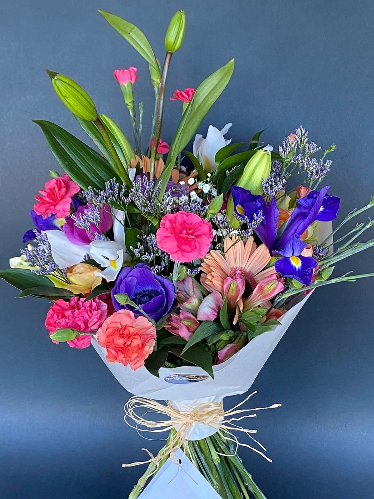 Ramo de Flores Mixtas – Tamaño M | Flor de Café WhatsApp Image 2021 10 06 at 16.45.27