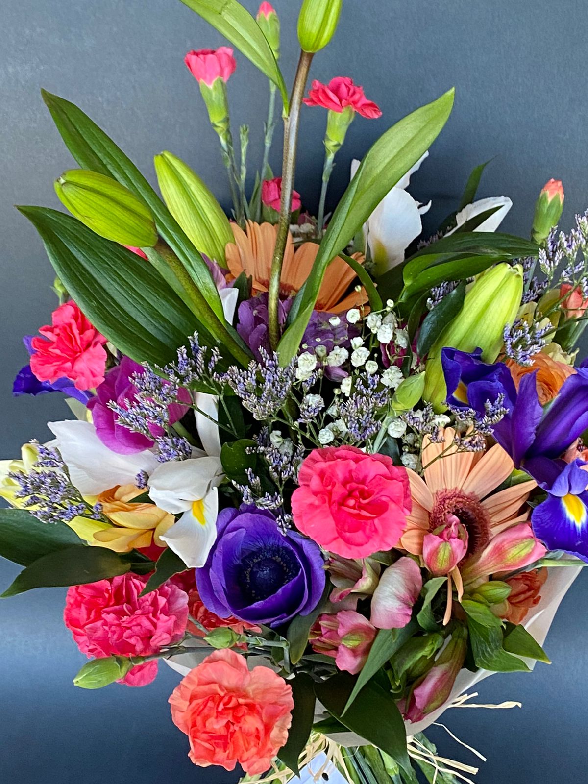 Ramo de Flores Mixtas – Tamaño M | Flor de Café WhatsApp Image 2021 10 06 at 16.45.28 1