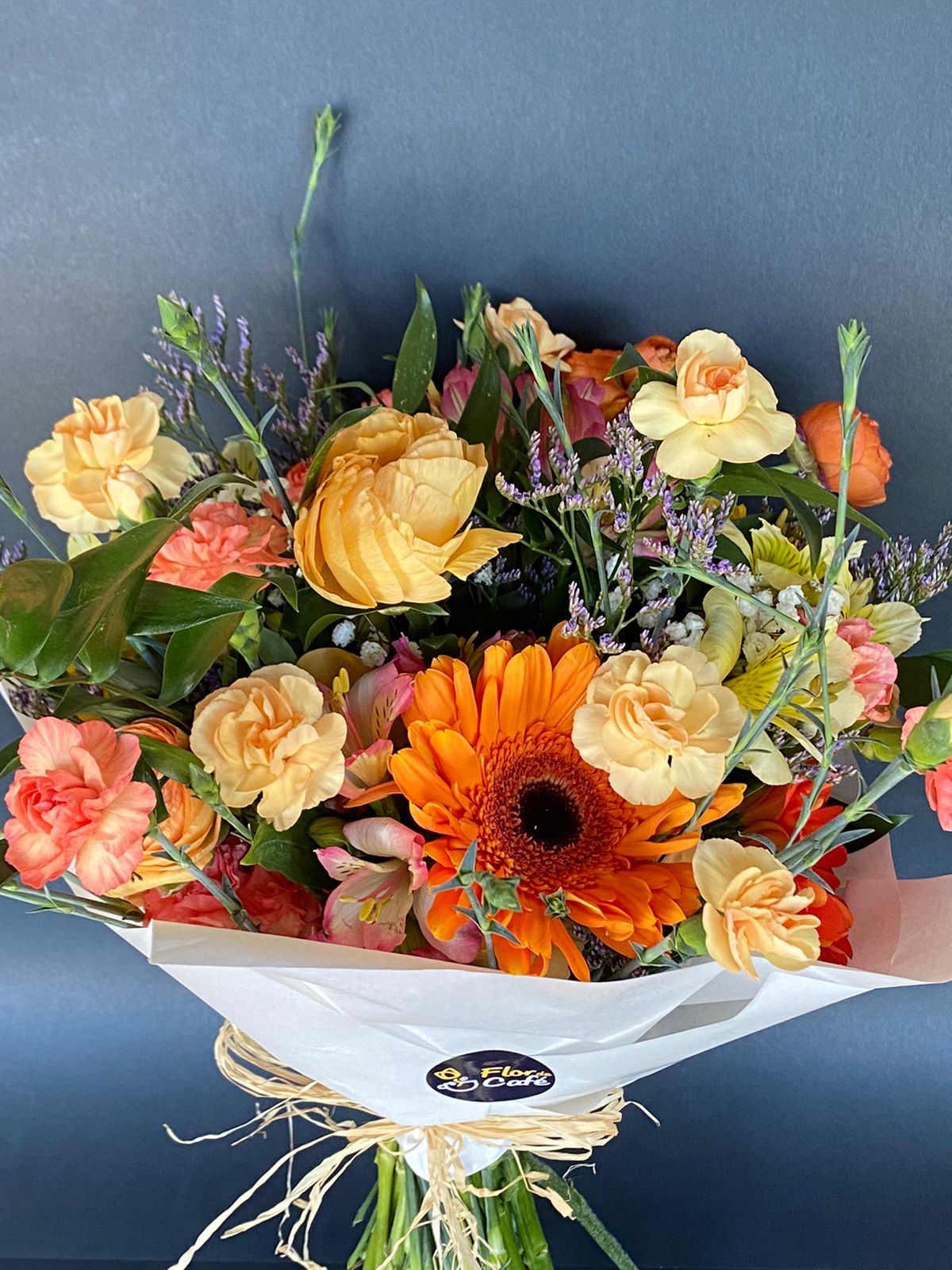 Ramo de Flores Mixtas – Tamaño S | Flor de Café WhatsApp Image 2021 10 06 at 16.45.30 1