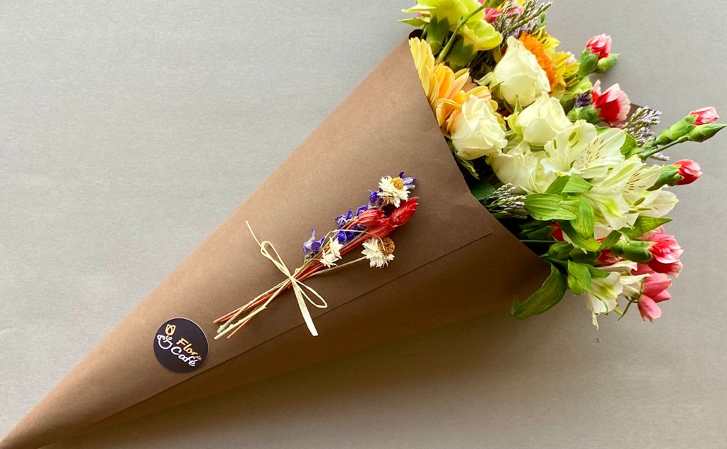 Cono de Flores Mixtas | Flor de Café WhatsApp Image 2021 09 08 at 16.29.16 3