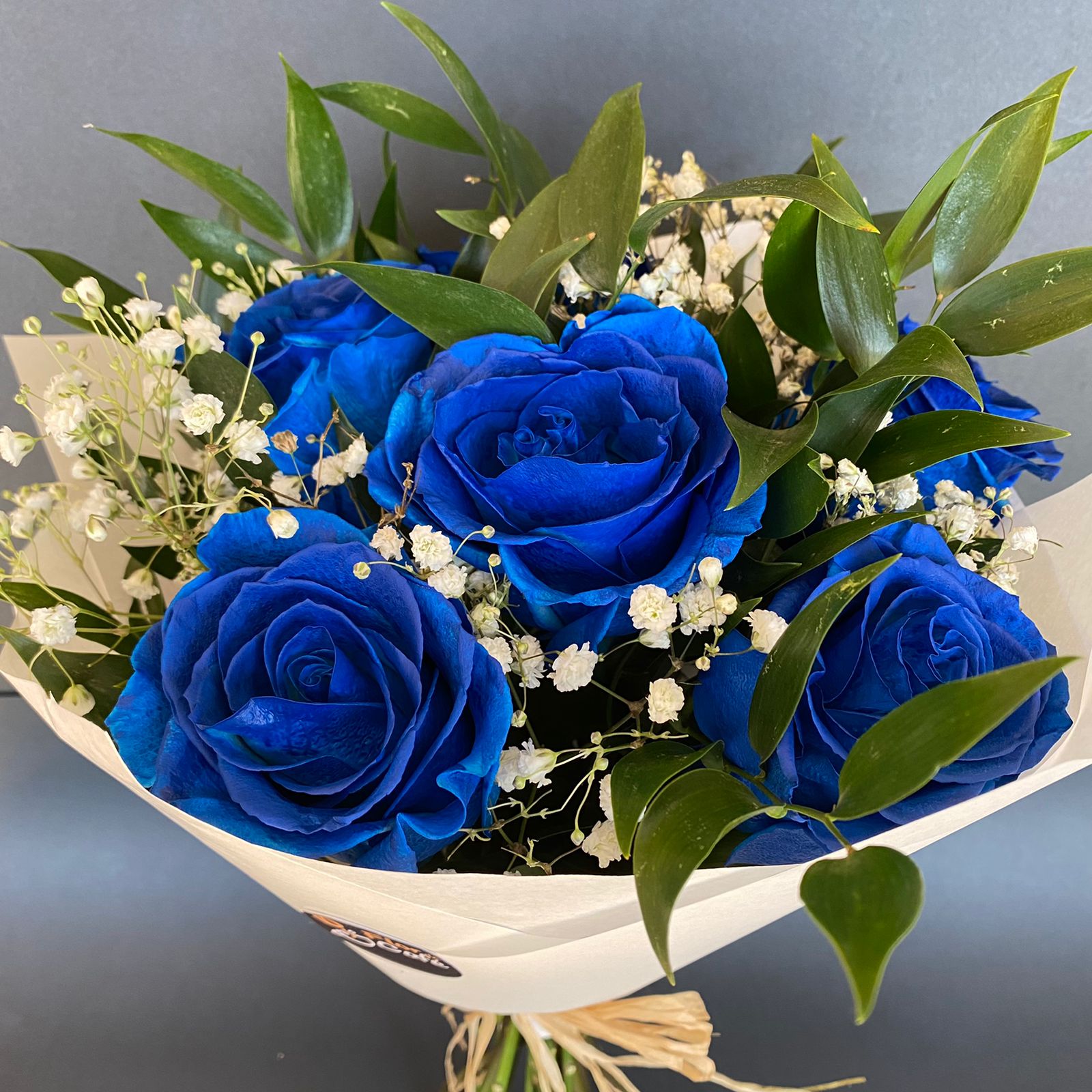 Ramo 6 Rosas Importadas AZUL WhatsApp Image 2021 09 24 at 18.05.29
