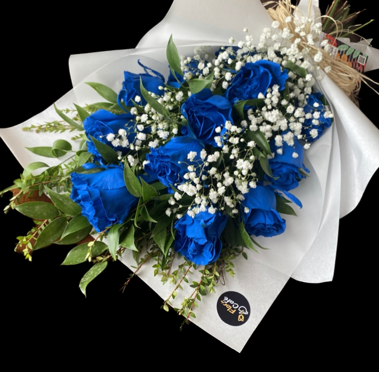 Bouquet 12 rosas importadas azul