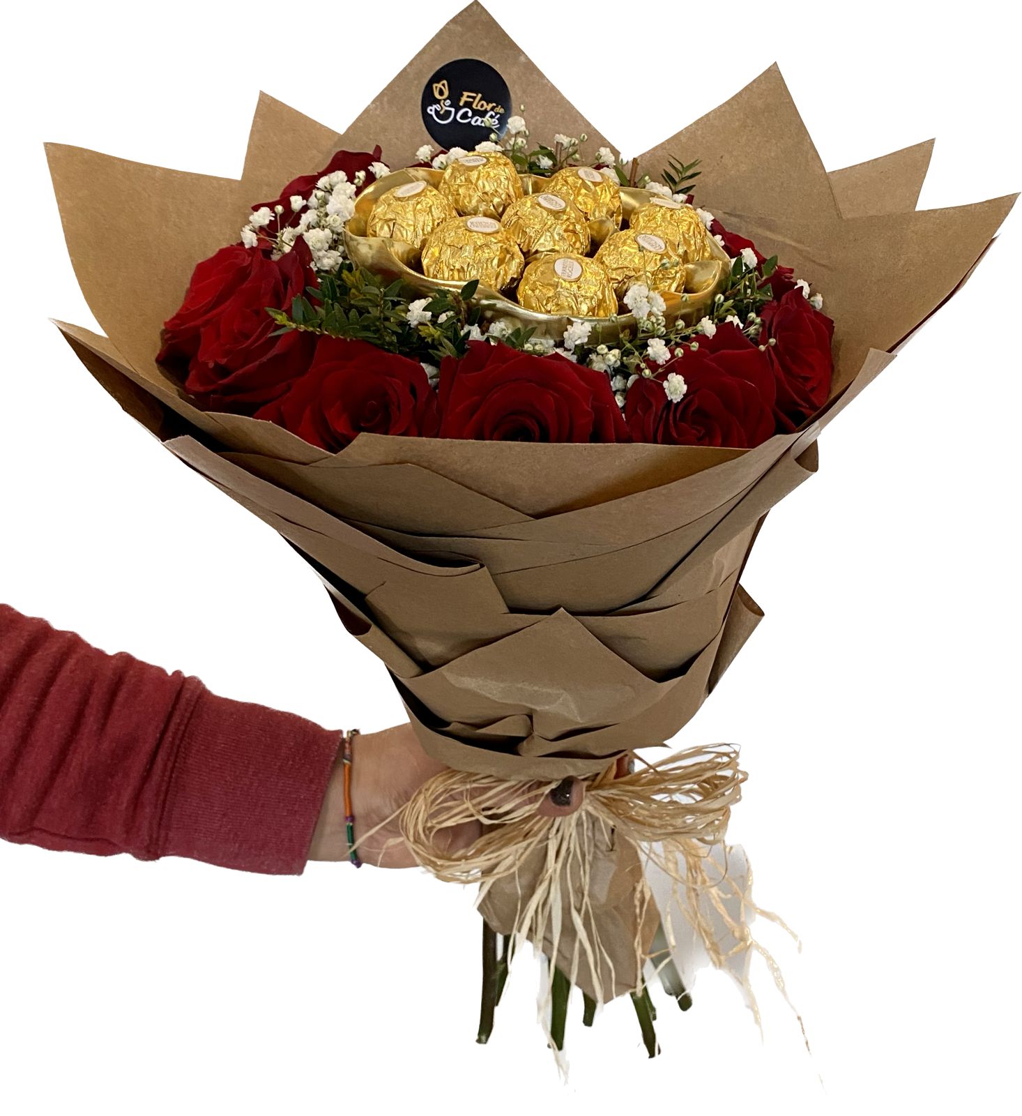 Ramo de Rosas con Corazón de Ferrero | Flor de Café Flores que enamoran, dulzura que sorprende WhatsApp Image 2023 09 28 at 14.01.01