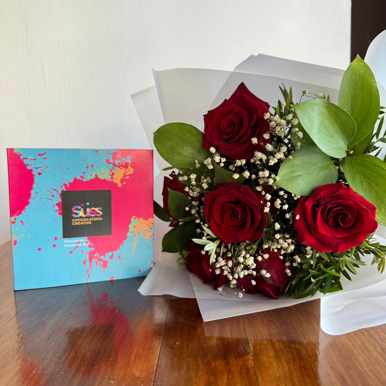 Ramo de 6 Rosas Rojas | Flor de Café WhatsApp Image 2025 02 02 at 17.02.21