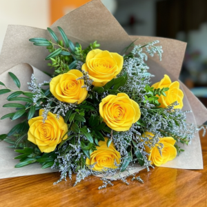 RAMO 6 ROSAS AMARILLO 21S RAMO 6 ROSAS AMARILLAS